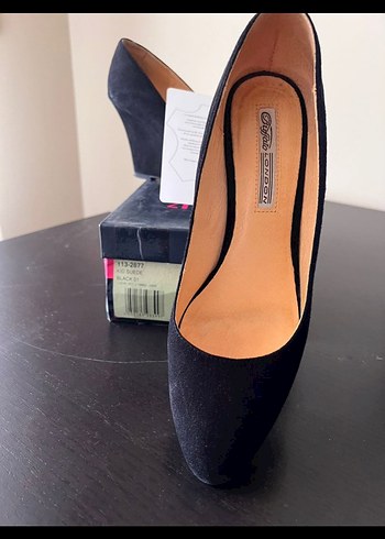 Siyah Süet Dolgu Topuklu Stiletto Kadın Ayakkabı - Görsel 3