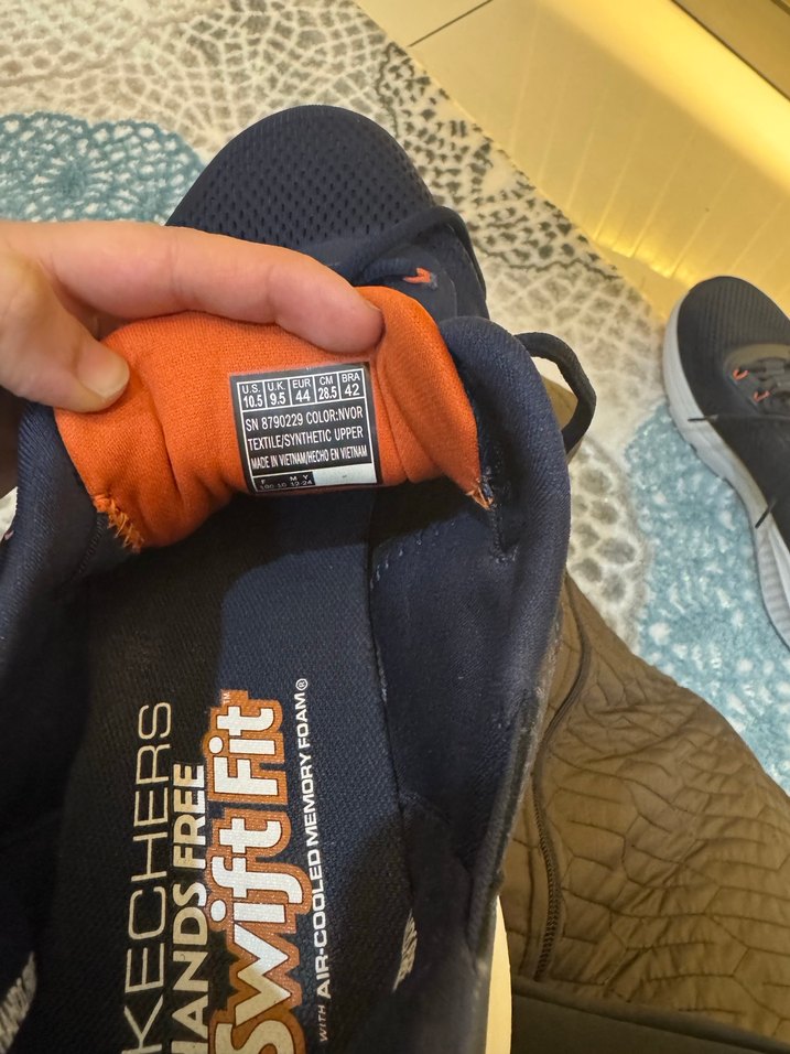 Skechers spor ayakabı - Görsel 4