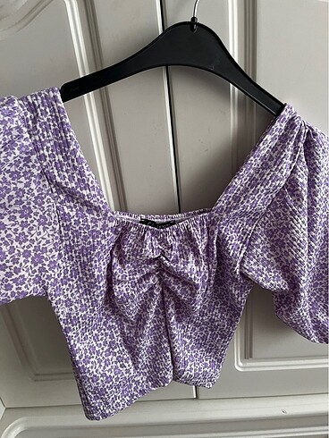 Çiçekli Madonna Yaka Crop Bluz S-M - Görsel 4