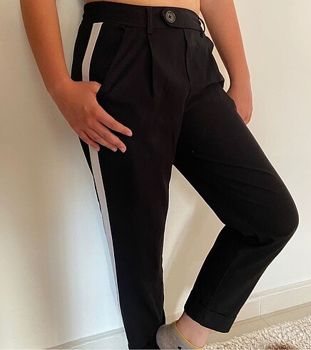 Kenarları beyaz çizgili kumaş pantolon xs - Görsel 2