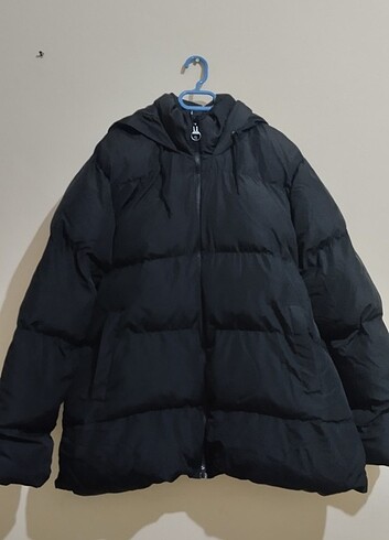 Bershka Şişme Mont