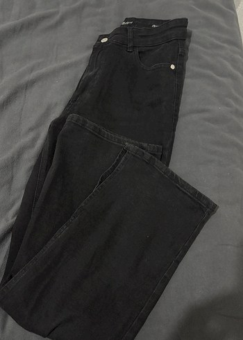 Siyah Marka Kadın Kot Pantolon- 2 ADET - Görsel 5