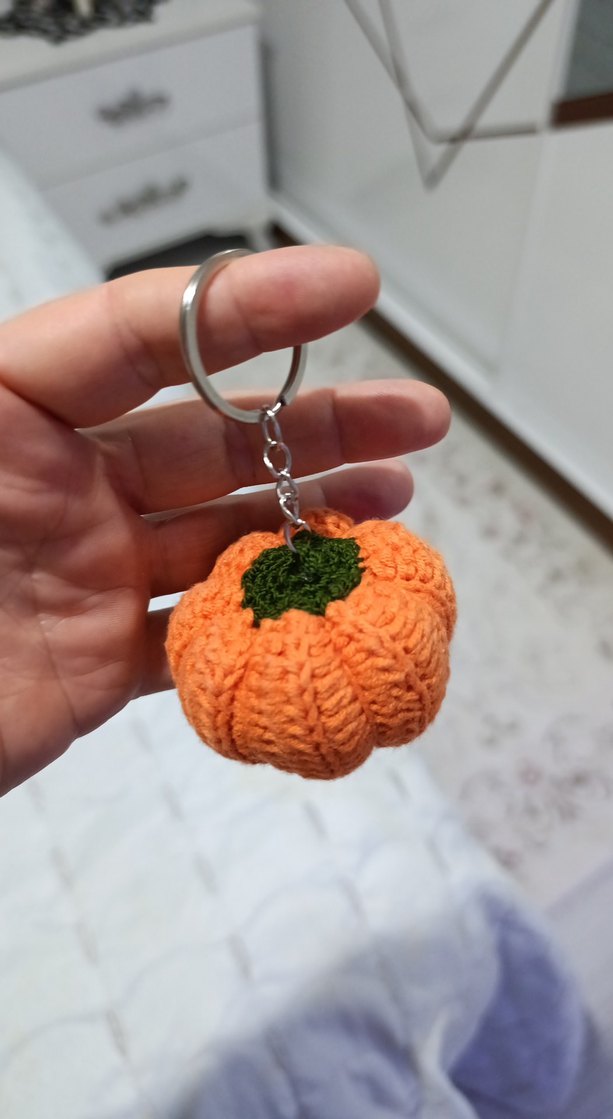 Turuncu Örgü Kabak Anahtarlık - Görsel 2