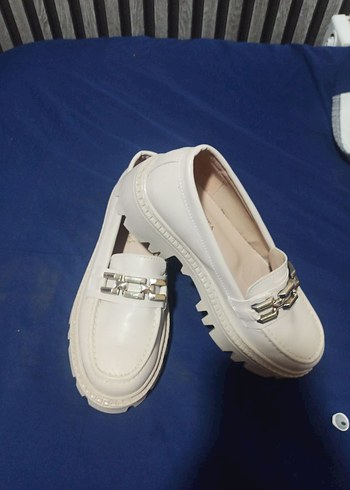 Mango Beyaz Platform Topuklu Tokalı Kadın Loafer