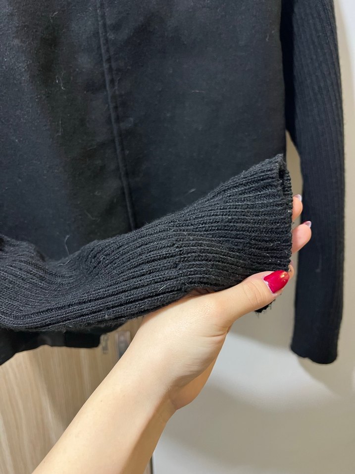 Siyah Fermuarlı Yüksek Yakalı Kadın Ceket - Görsel 2