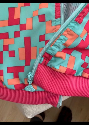 Adidas Kız Çocuk Renkli Kapüşonlu Eşofman Takımı