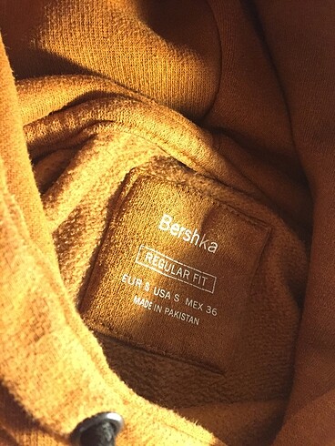 s Beden Bershka sweatshirt
