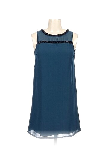 Vero Moda Kısa Elbise %70 İndirimli.
