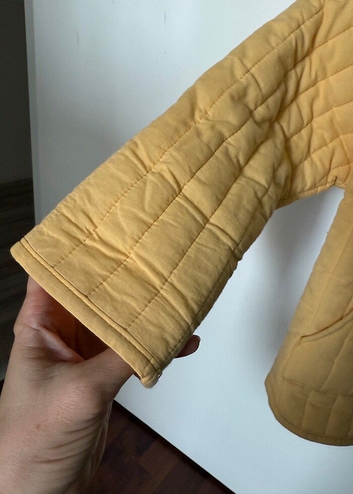 Fluffyboon marka sarı kapitone ceket - Görsel 5