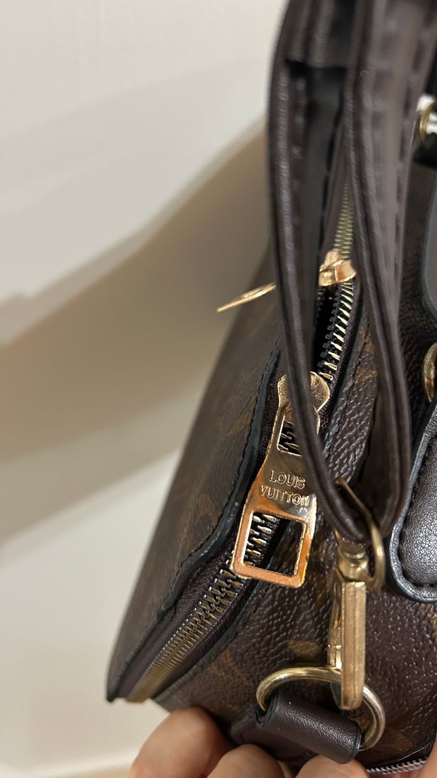 LV Kahverengi Deri Kadın Çapraz Çanta - Görsel 3