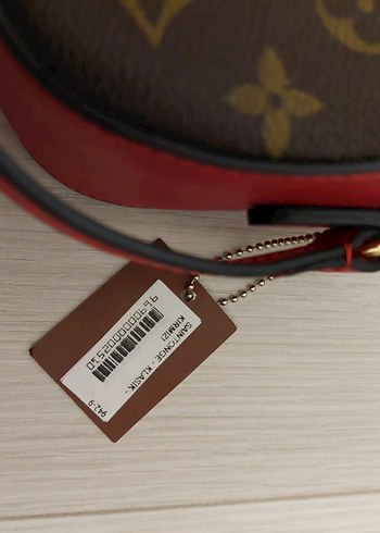 Beden kırmızı Renk Kırmızı Püsküllü ORİJİNAL Louis Vuitton Deri Çanta
