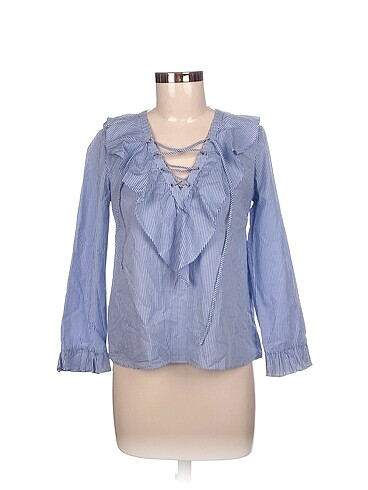 Stradivarius Bluz %70 İndirimli.