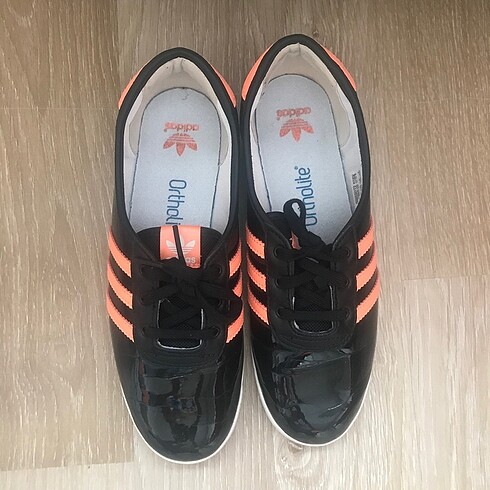Adidas Adidas 38-38,5 bayan