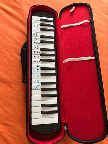  Hohner Melodika student 32