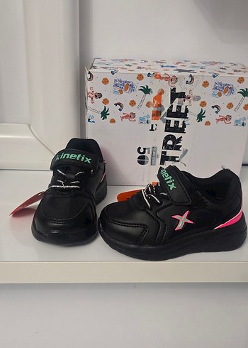 Siyah Erkek Çocuk Spor Ayakkabısı Velcro - Görsel 2