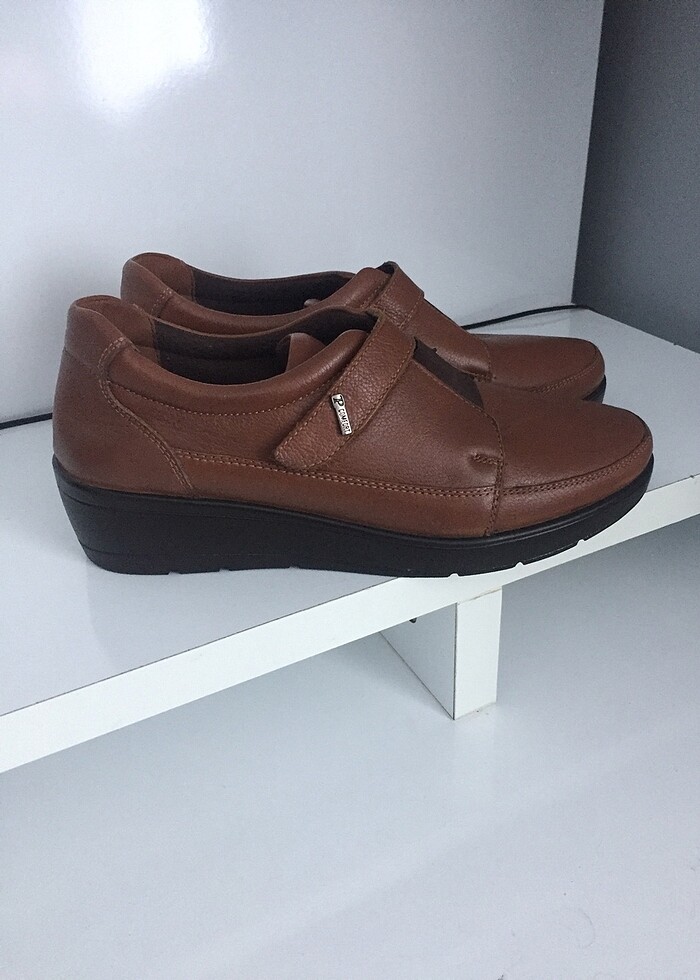 Kadın ayakkabı - Görsel 3