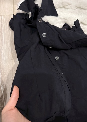 Düğmeli Siyah Askılı Gotik Bluz - Görsel 3