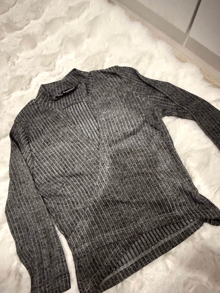 Gri V Yaka Fitilli Kadın Triko Kazak - Görsel 4