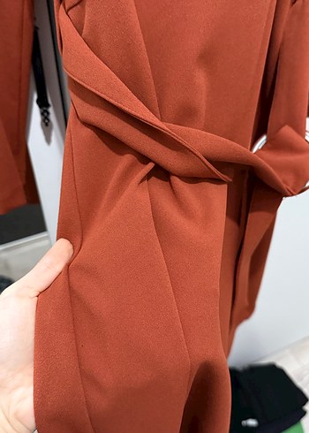 Uzun Kemerli Kahverengi Kadın Elbise - Görsel 4