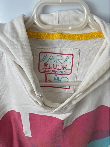 Zara Sweatshirt