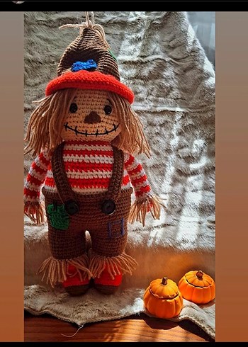 Renkli Örgü Korkuluk Bebek