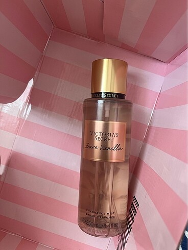  Beden Victoria?s Secret Bare Vanilla