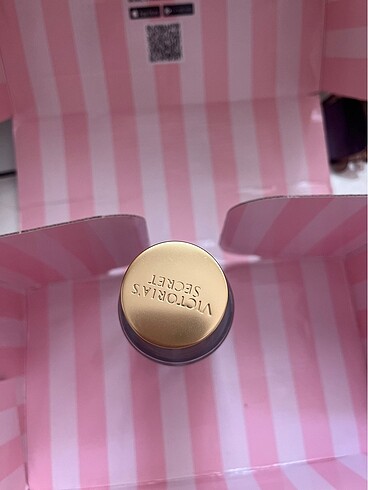 Beden Victoria?s Secret Midnight Bloom