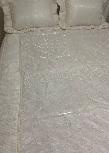 Parlak Beyaz Düz Yatak Örtüsü - Görsel 3