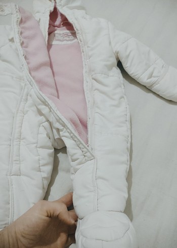 Beyaz Kürklü Bebek Kız Tulumu - Görsel 3