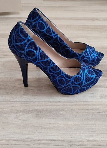 37 Beden Bershka 37