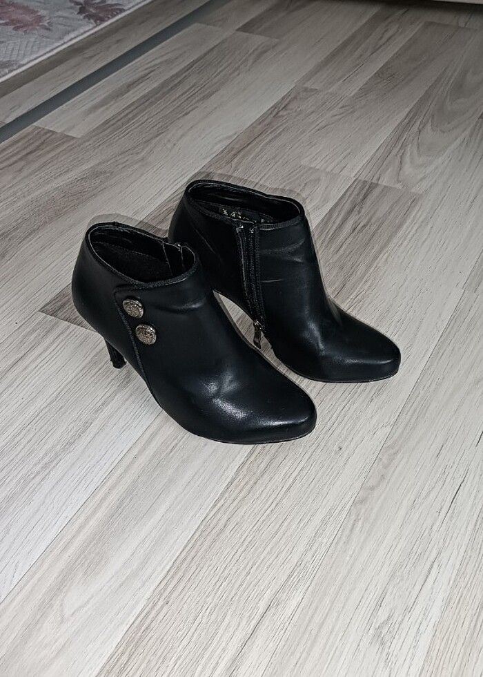 Miss F bot 38  - Görsel 4