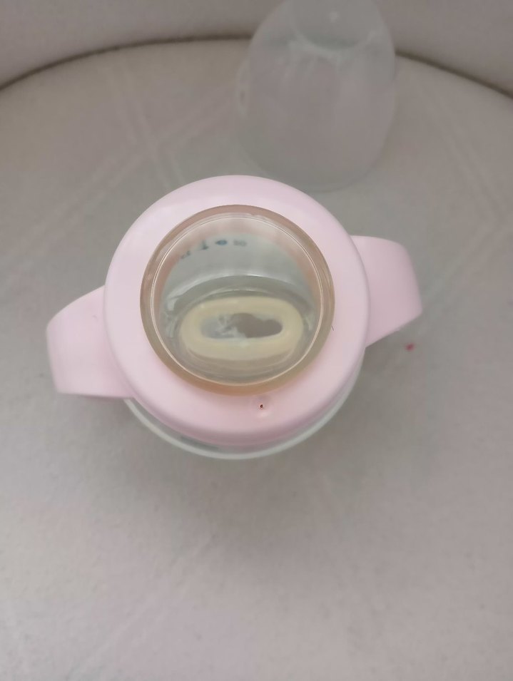 wee baby Pembe Kulplu Bebek Biberonu alıştırma bardağı - Görsel 3