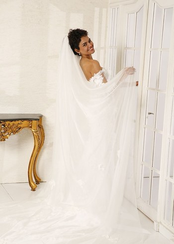 Kayık Yaka Uzun Beyaz A Kesim Gelinlik - Görsel 3