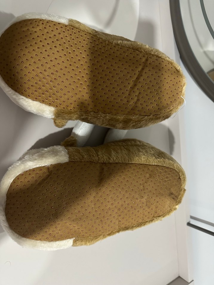 Kahverengi Peluş Ev Terliği - Görsel 2