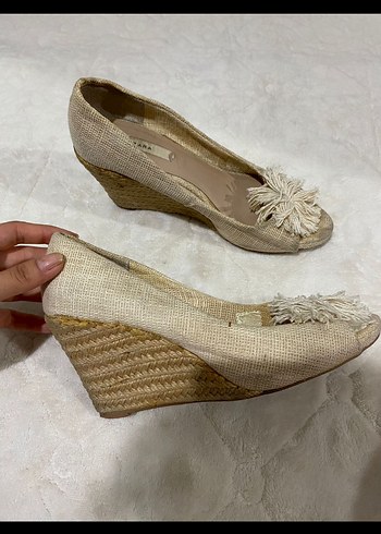 Zara dolgu topuklu ayakkabı