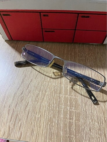 Osse optik gözlük çerçevesi