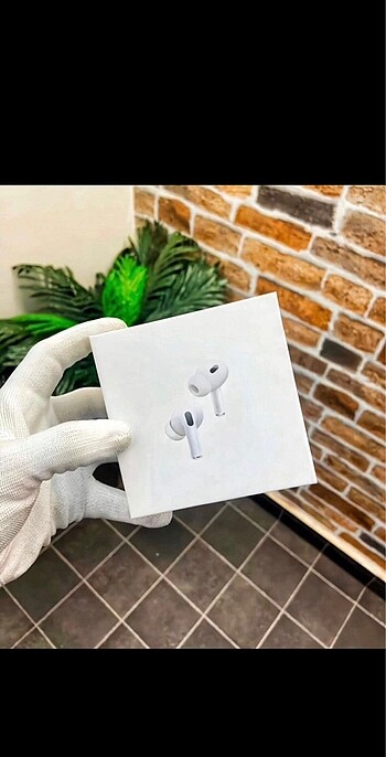 AirPods