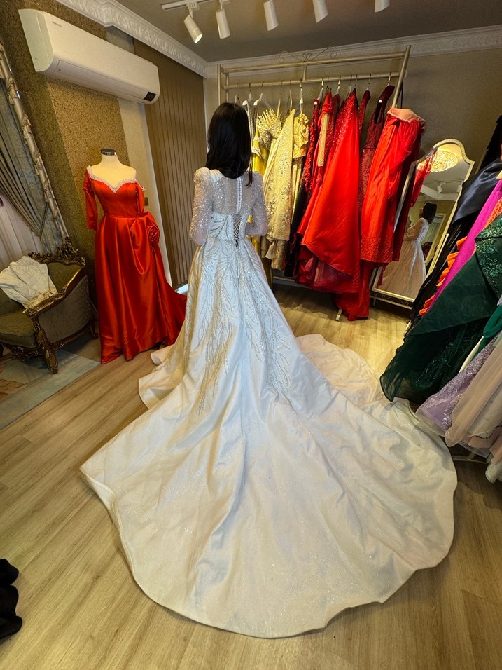 Uzun Kollu dubai işleme Prenses Gelinlik - Görsel 2