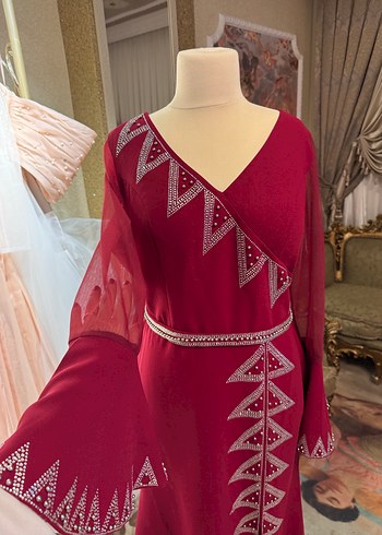 Bordo İşlemeli tül kol taşlı - Görsel 3