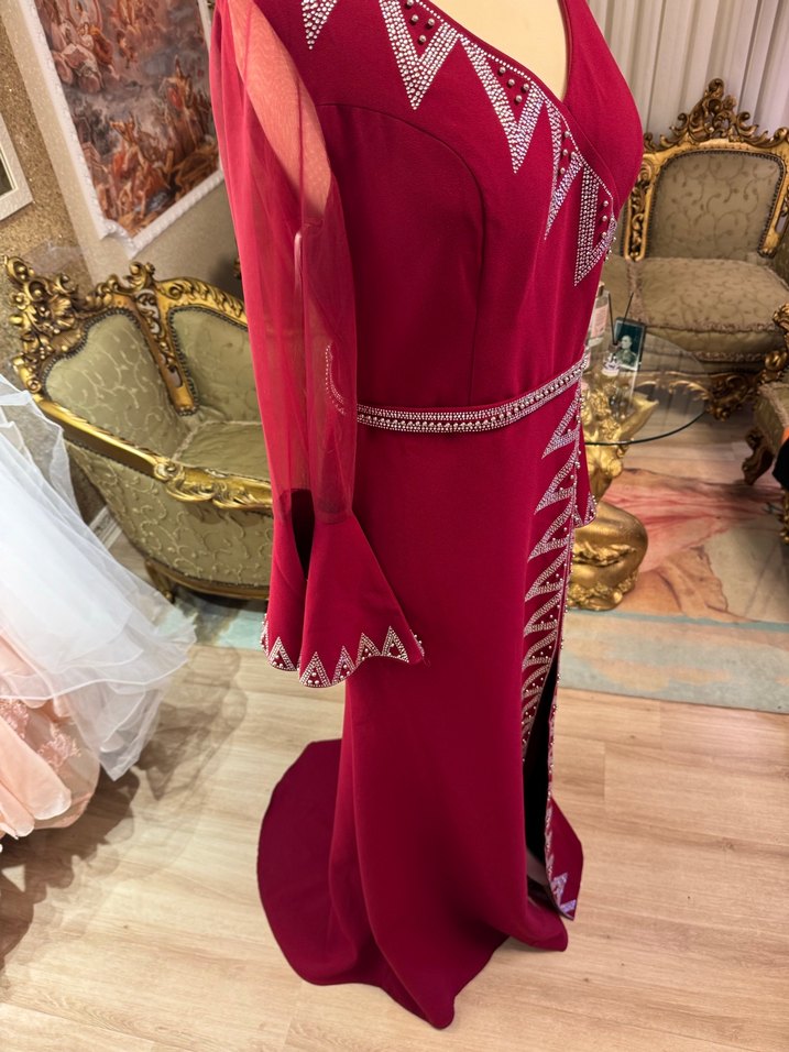 Bordo İşlemeli tül kol taşlı - Görsel 4