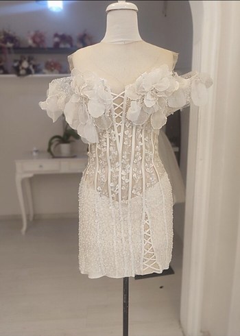 3 boyutlu Mini Dantel Gelinlik - Görsel 3