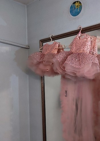 24-36 Ay Beden pembe Renk Pudra Pembe marul etek 2 adet Abiye elbise