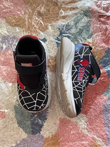 22 Beden Adidas marvel bebek spor ayakkabı