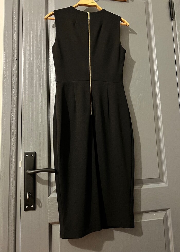 ÜSTE OTURAN KLASİK ELBİSE - Görsel 5