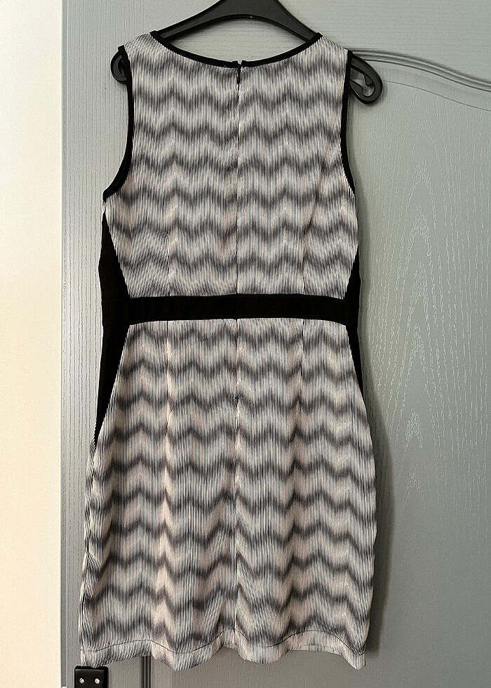 FOREVER21 ZEBRA DESEN MİNİ ELBİSE - Görsel 4