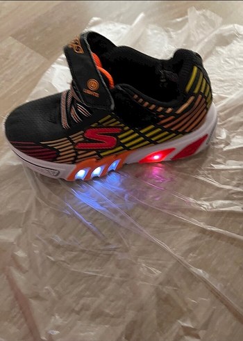 Skechers ışıklı çocuk ayakkabısı - Görsel 4