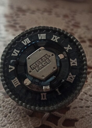 Beyblade twisted tempo