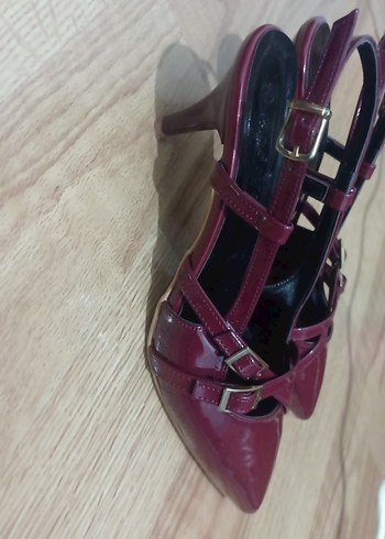 Bordo Rugan Tokalı Stiletto Kadın Ayakkabı - Görsel 2