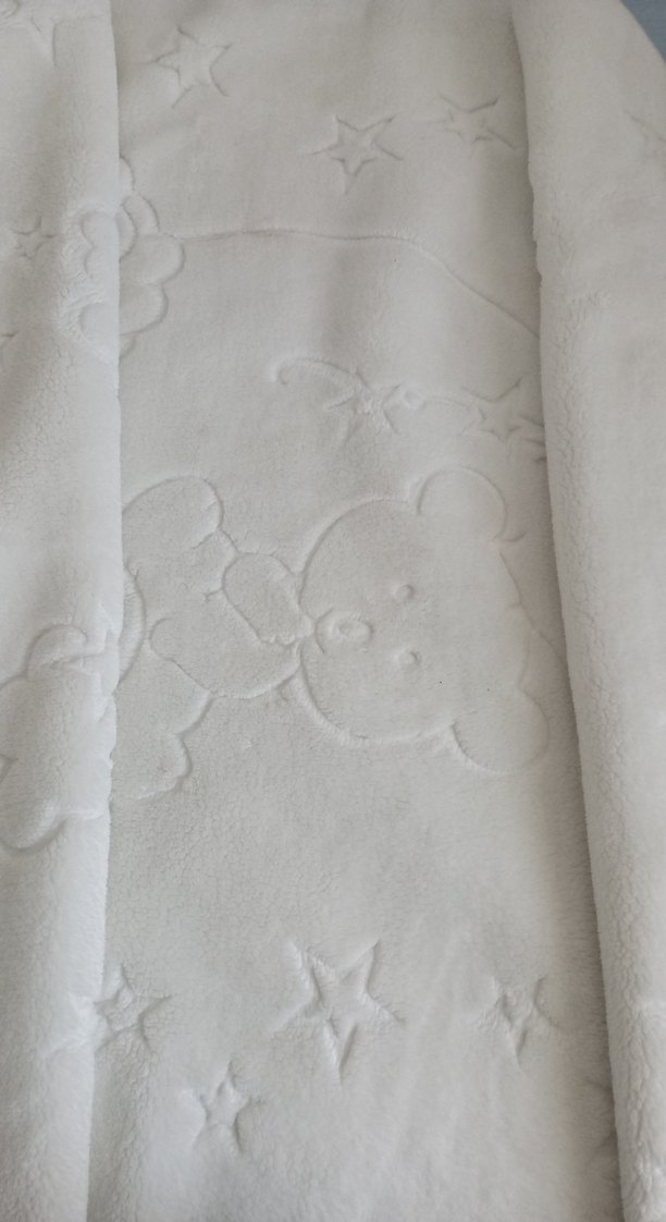 Beyaz Çocuk Battaniyesi, Yumuşak Dokulu - Görsel 2