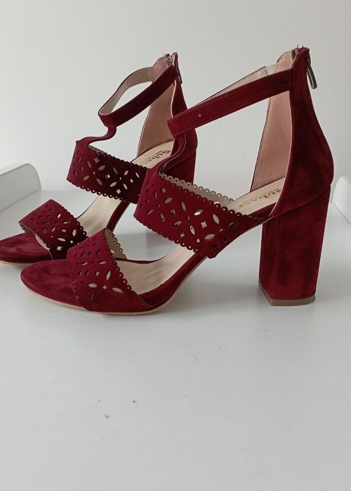 Topuklu ayakkabı - Görsel 3